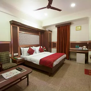 Hotel Rama Residency